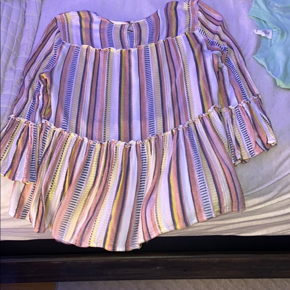 Francesca Ruffle Long Sleeve - Picture 2 of 2